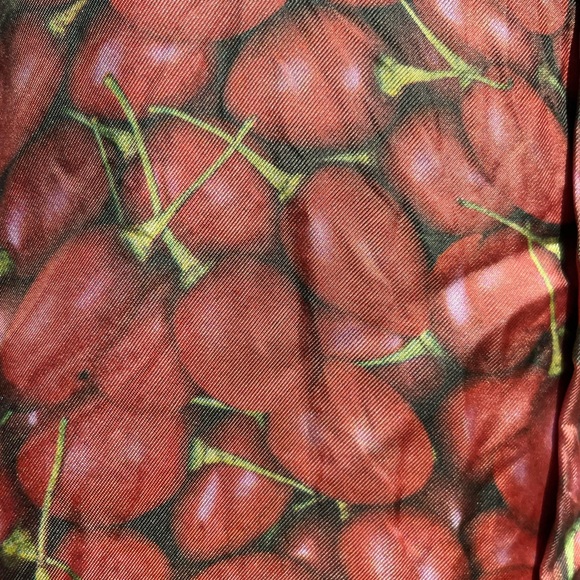 Vintage 1970’s silk Robert Charles button up shirt with passion fruit motif - Picture 4 of 7